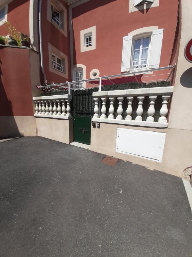 Maison 100 M2, Terrasse 25 M2, Clim, 3 Chbs Avec Tv, Parking Pierrelatte Eksteriør billede